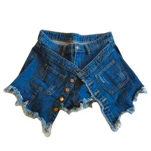 S P O R T Y   lil’   S K O R T Y